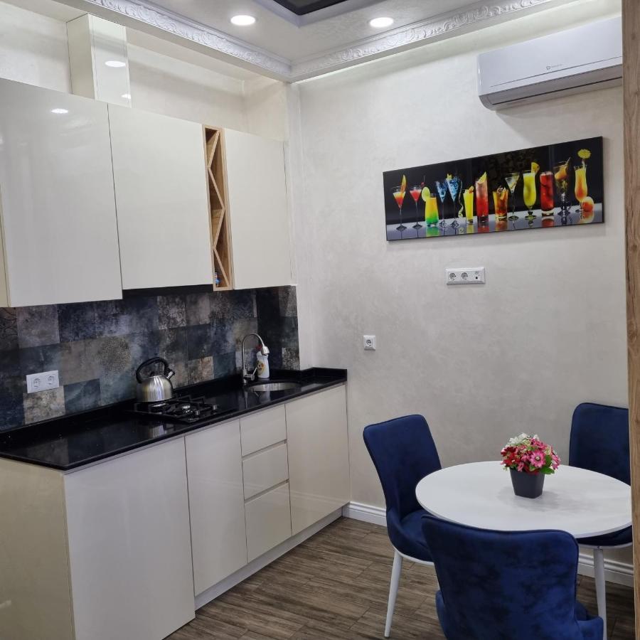 Apartment In Batumi For Dar Tower Ngoại thất bức ảnh
